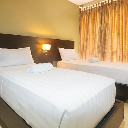 Lorenzzo Suites Hotel Makati City Esterno foto