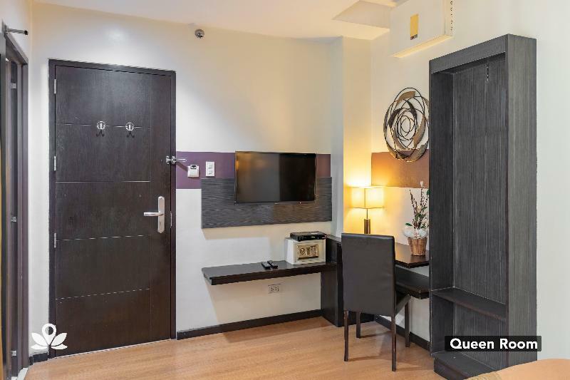 Lorenzzo Suites Hotel Makati City Esterno foto